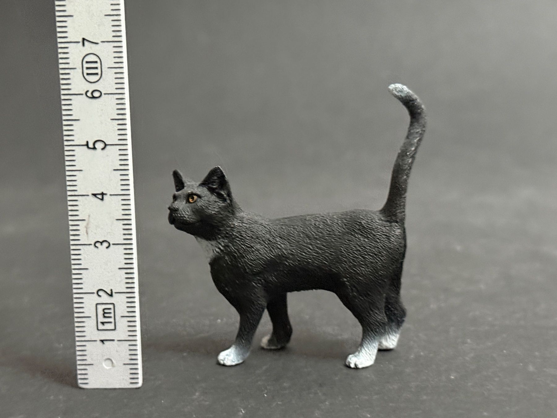 Schleich Figurines: Schleich schwarze Katze wie neu – D'occasion à Ennetbaden par mapa05 1