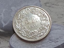 5 Fr. 1851 A - Belle pièce