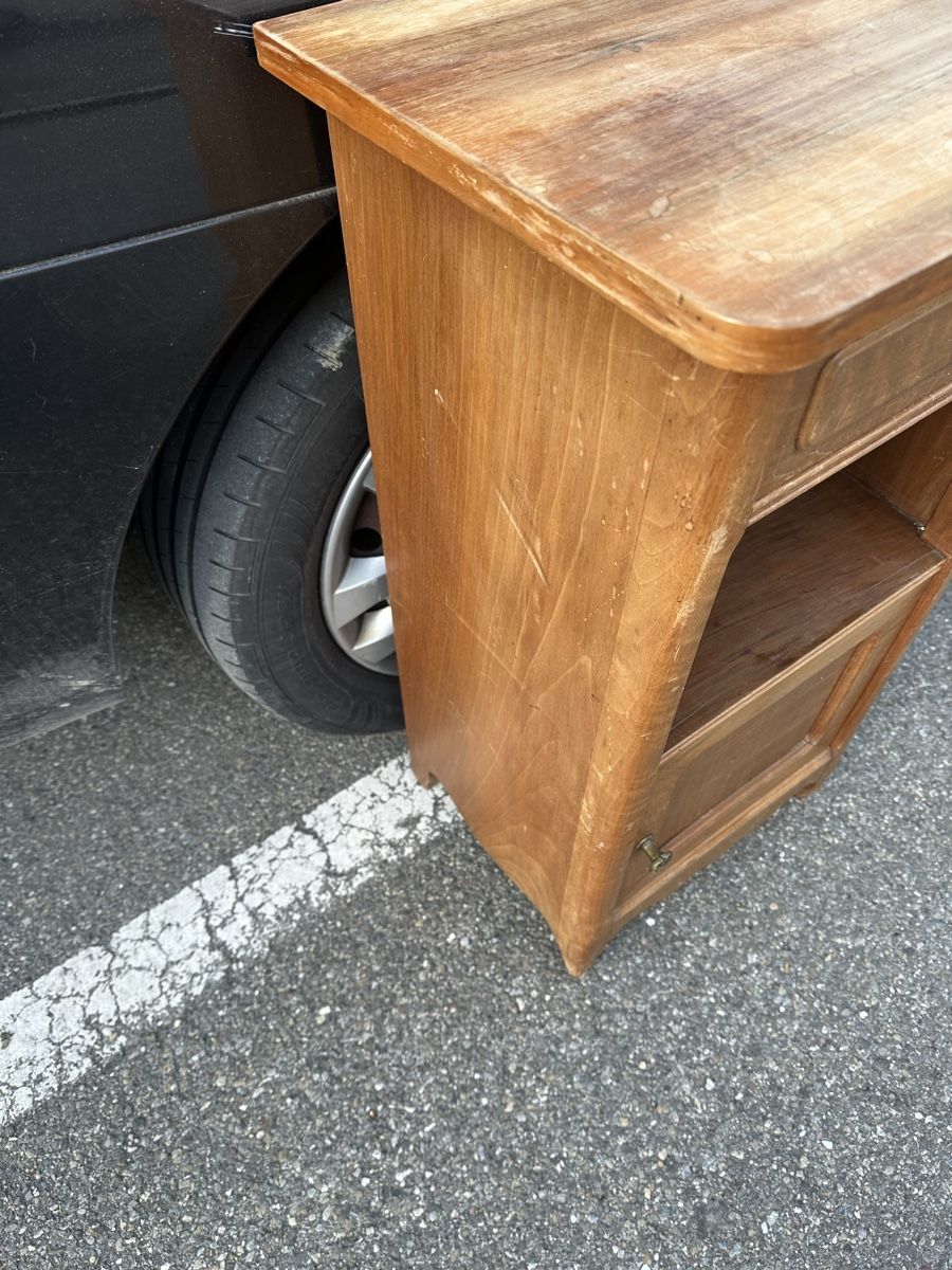 Tables de nuit: Nachttisch Kommode antik holz  – D'occasion à Uster par bek_v2ct 7