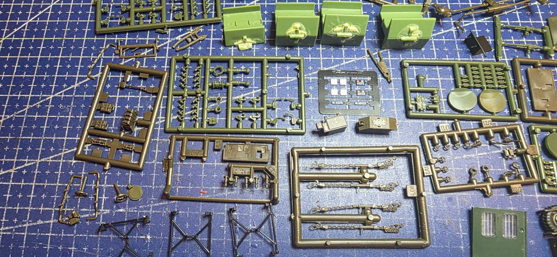 Roco Modelleisenbahnen: Roco panzer zubehör HO – Gebraucht aus Hochfelden von Danizh0 2