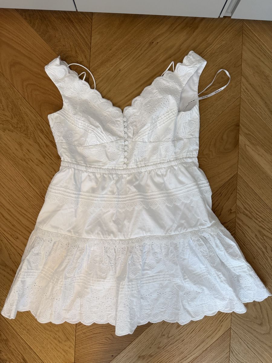 Self-Portrait Robes: Self Portrait Kleid – Neuf (Voir description) à Arlesheim par FabiKl