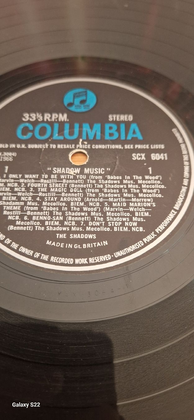 Schallplatten: Vinyle The Shadows - Shadow Music – Gebraucht aus Yvonand von RF-VINYL 1