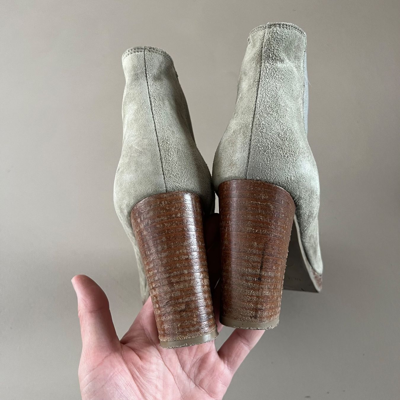 Chaussures femmes: BATA Veloursleder Stiefeletten – D'occasion à Zürich par ClosetQueen 3
