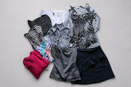 Kleiderpaket Damen Gr. S - VILA, Levi's, Esprit, Street One