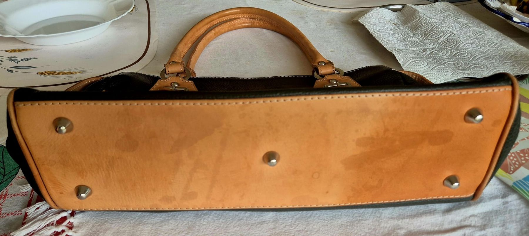 Borse da donna: I Medici Leder Tasche  – Usato da Zürich venduto da Yvonne_jelly 1