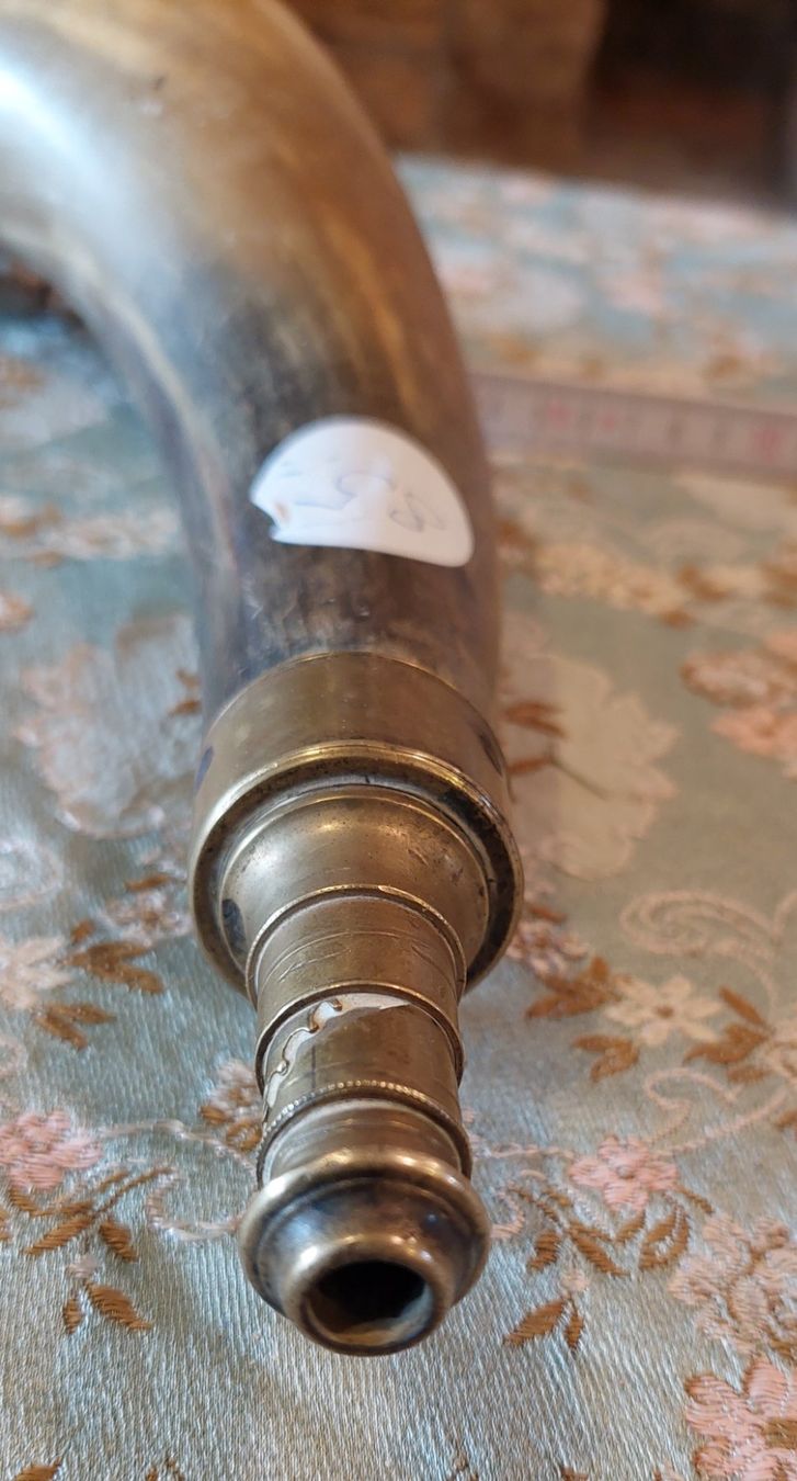 Contenitori & Simili: Antikes Pulverhorn – Usato da Siblingen venduto da rantiques 2