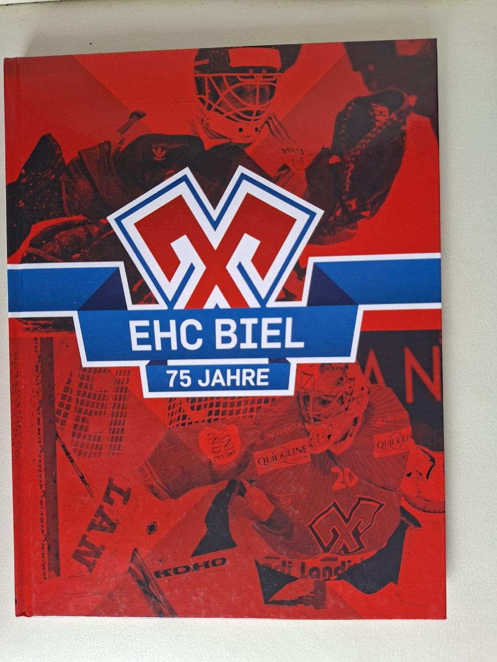 Libri: EHC Biel Bienne Jubiläums Buch – Usato da Schwanden Sigrisw venduto da cadieux71