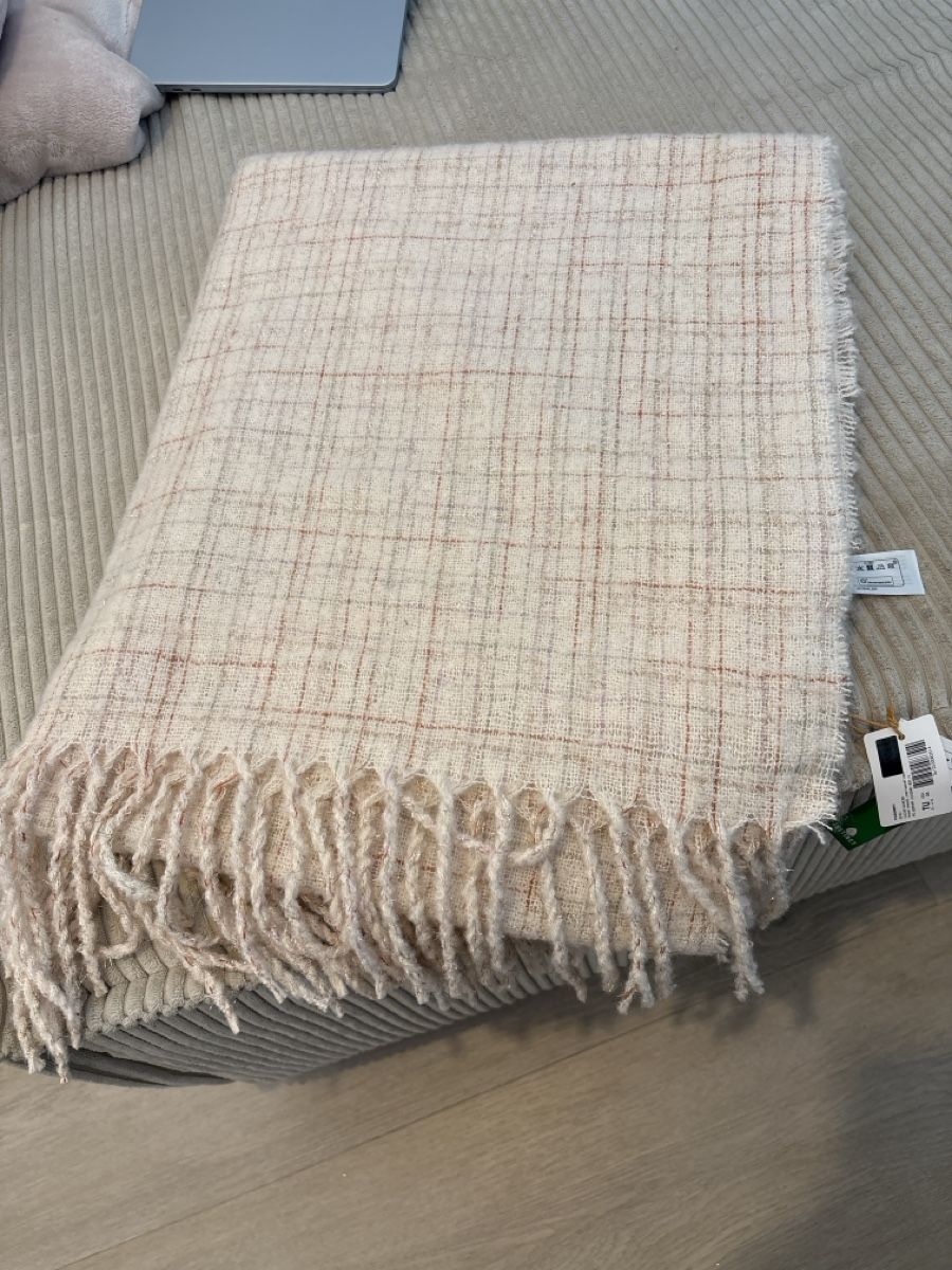 Foulard & Sciarpe: Long scarf NEW – Nuovo e nell'imballaggio originale da Zürich venduto da col_w79f