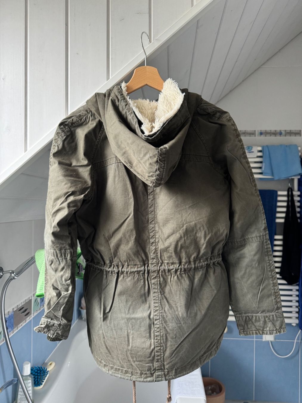 Mango Giacche: Mango Herbst-/ Winterjacke Größe S mit Innenfutter – Usato da Trélex venduto da stripedthrift 2