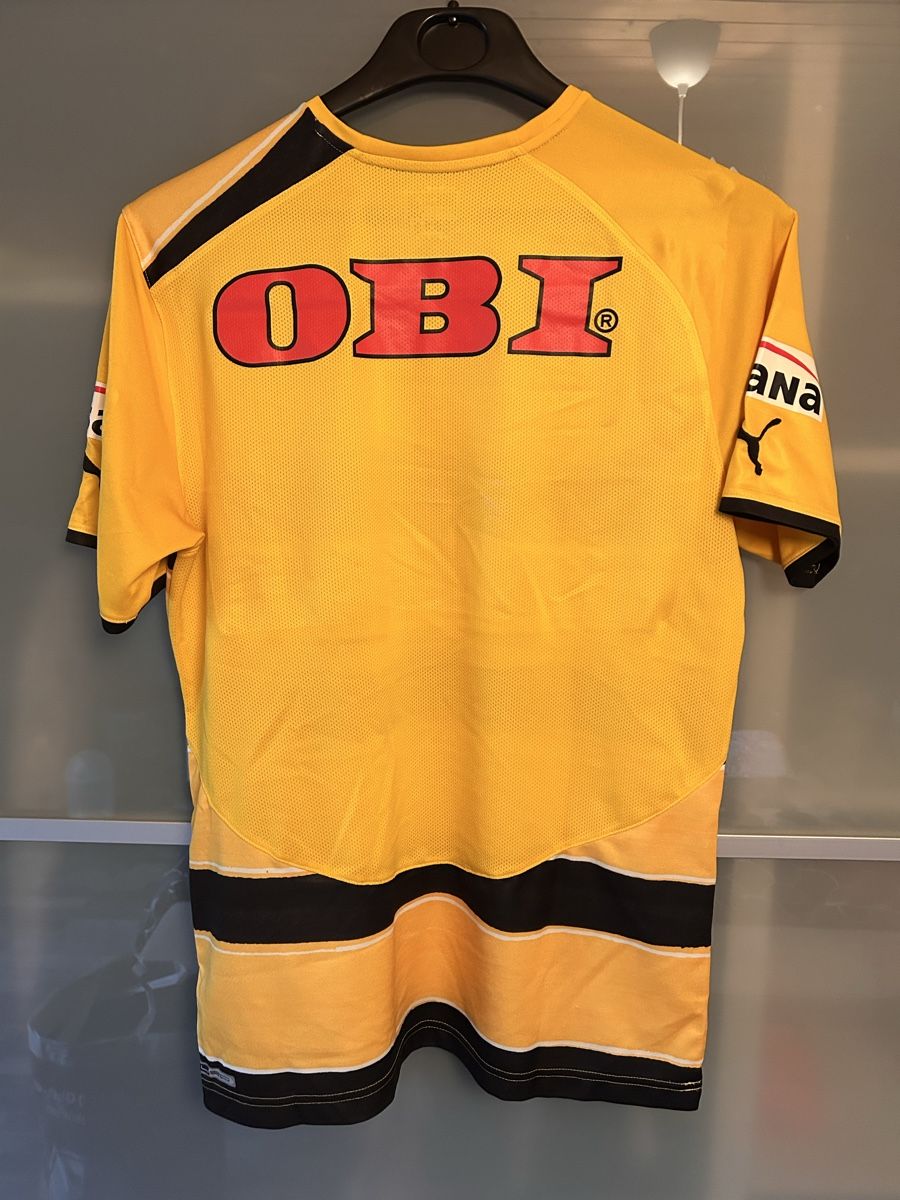 Young Boys Leibchen & Hosen: YB Shirt – Gebraucht aus Walterswil BE von Schoggolino 1