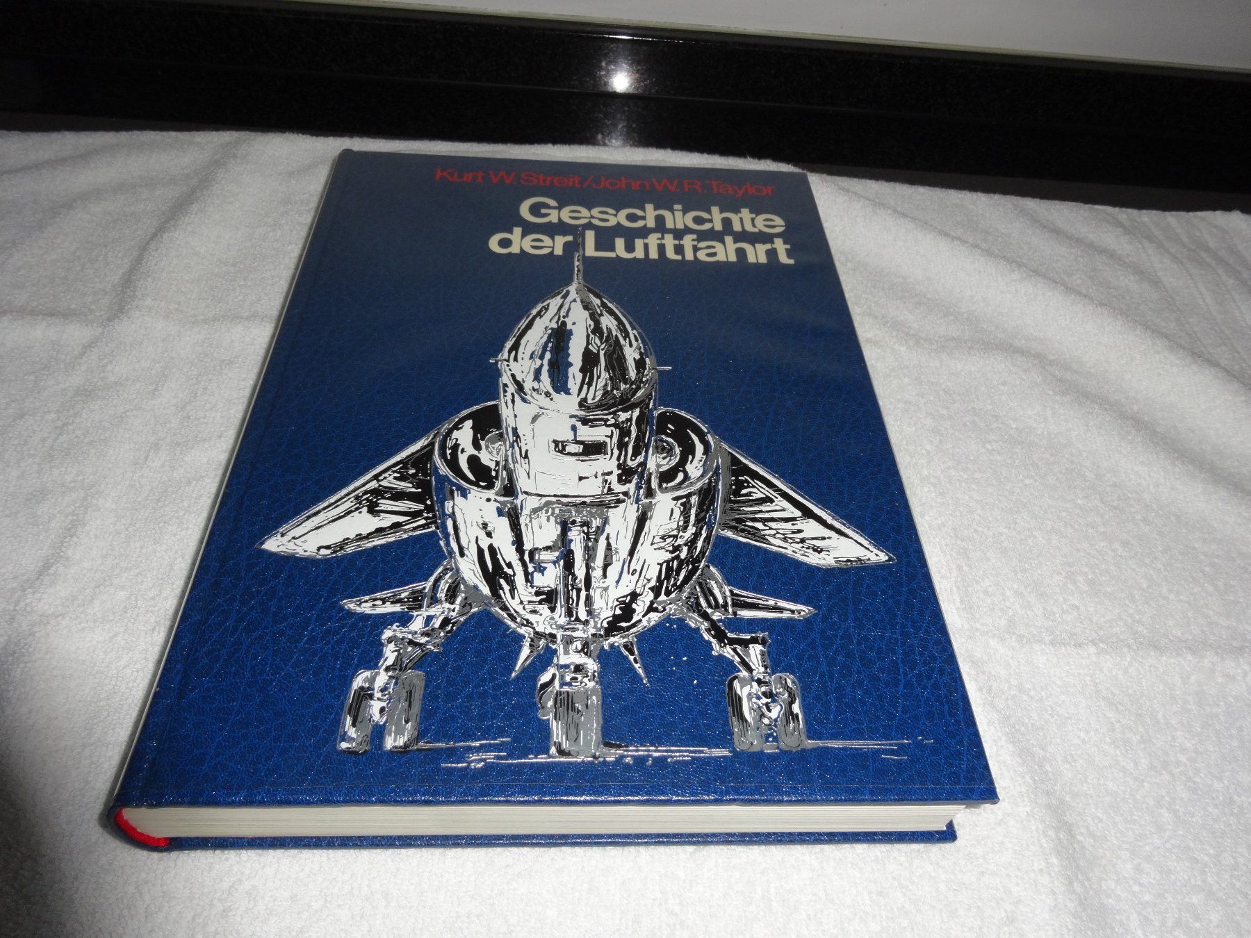 Libri: Geschichte der Luftfahrt 1975 – Usato da Neerach venduto da jenny062