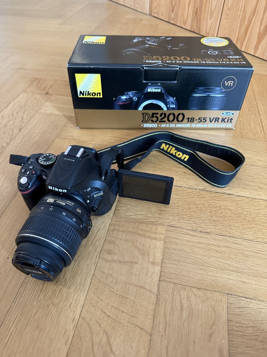 Nikon Kamera: Nikon D5200 18-55 VR Kit, Spiegelreflexkamera – Gebraucht aus Bern von Corina.L.R.