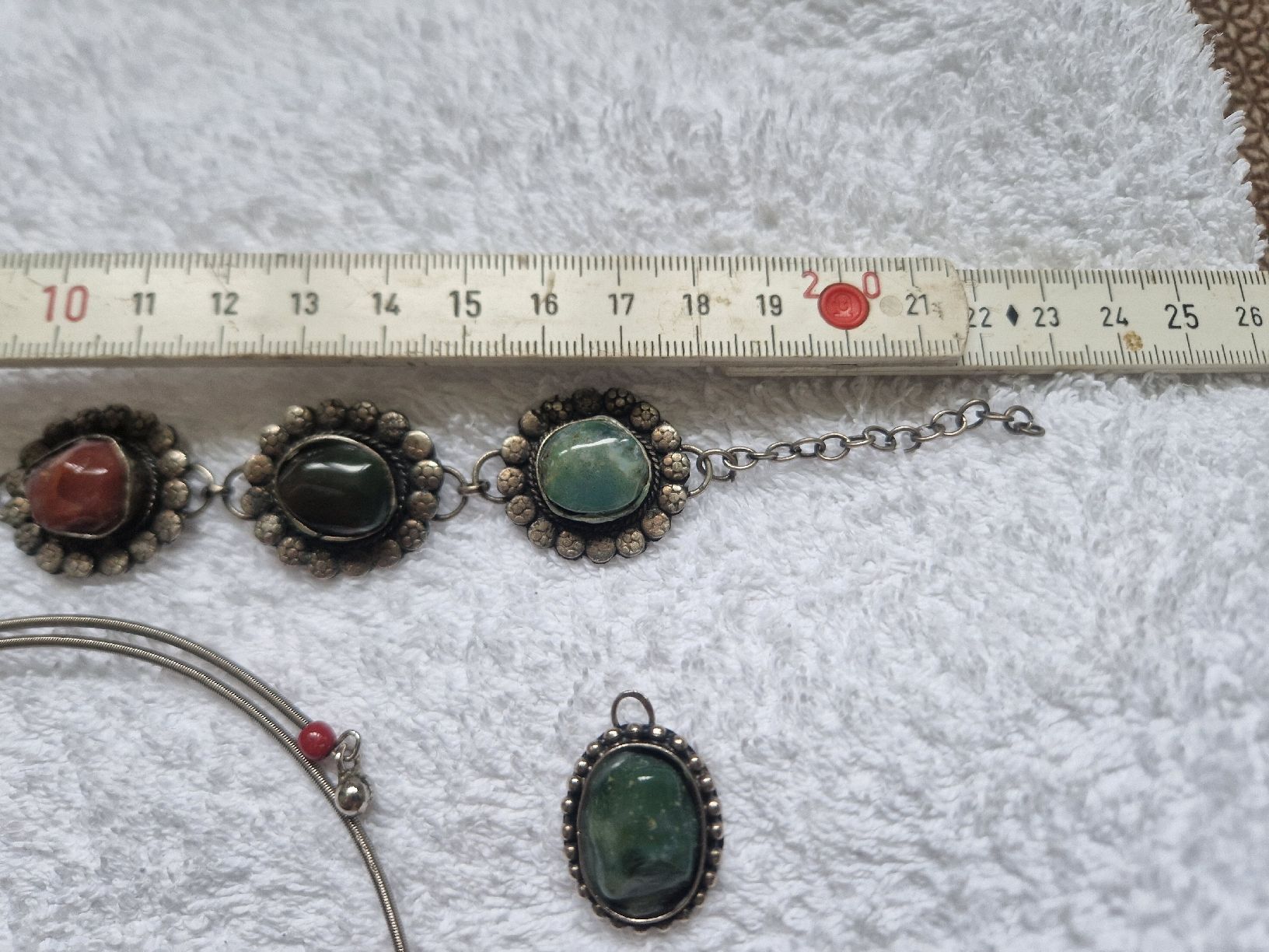 Ciondoli: Stein Schmuckset – Usato da Triengen venduto da KittyKat6 1