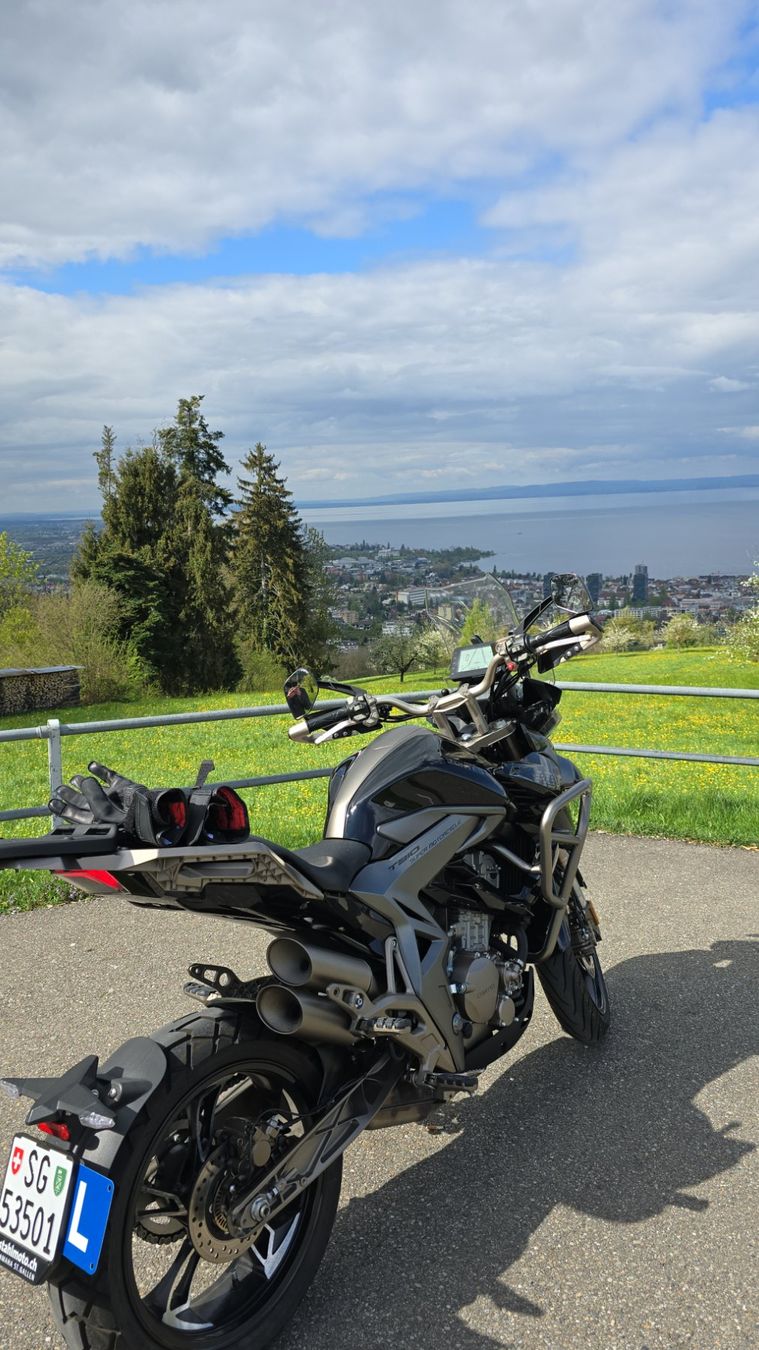 Zontes Touring: Yamaha Zontes ZT 310 – Usato da Rorschacherberg venduto da snOOpydOg11