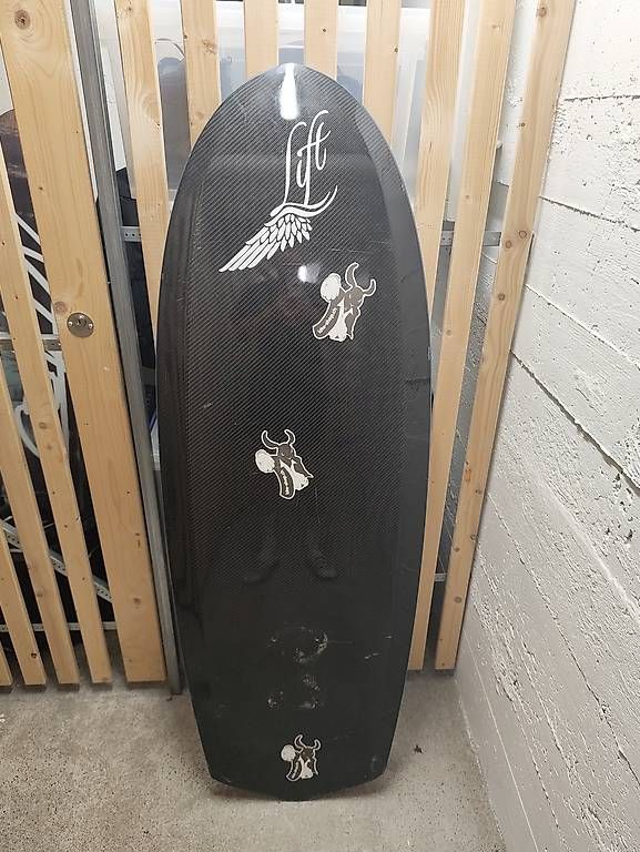 Tavole da surf e di nuoto: Wingfoil/Pumpfoilboard von Lyft – Usato da Bern venduto da GoldenHornet88 3