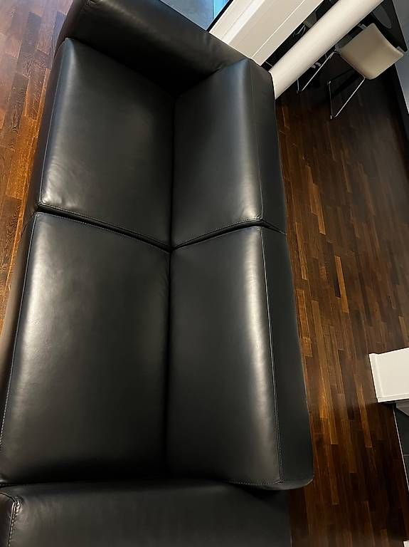Livique Divani: Echtleder Couch Sofa schwarz – Usato da St. Gallen venduto da prolucian 3