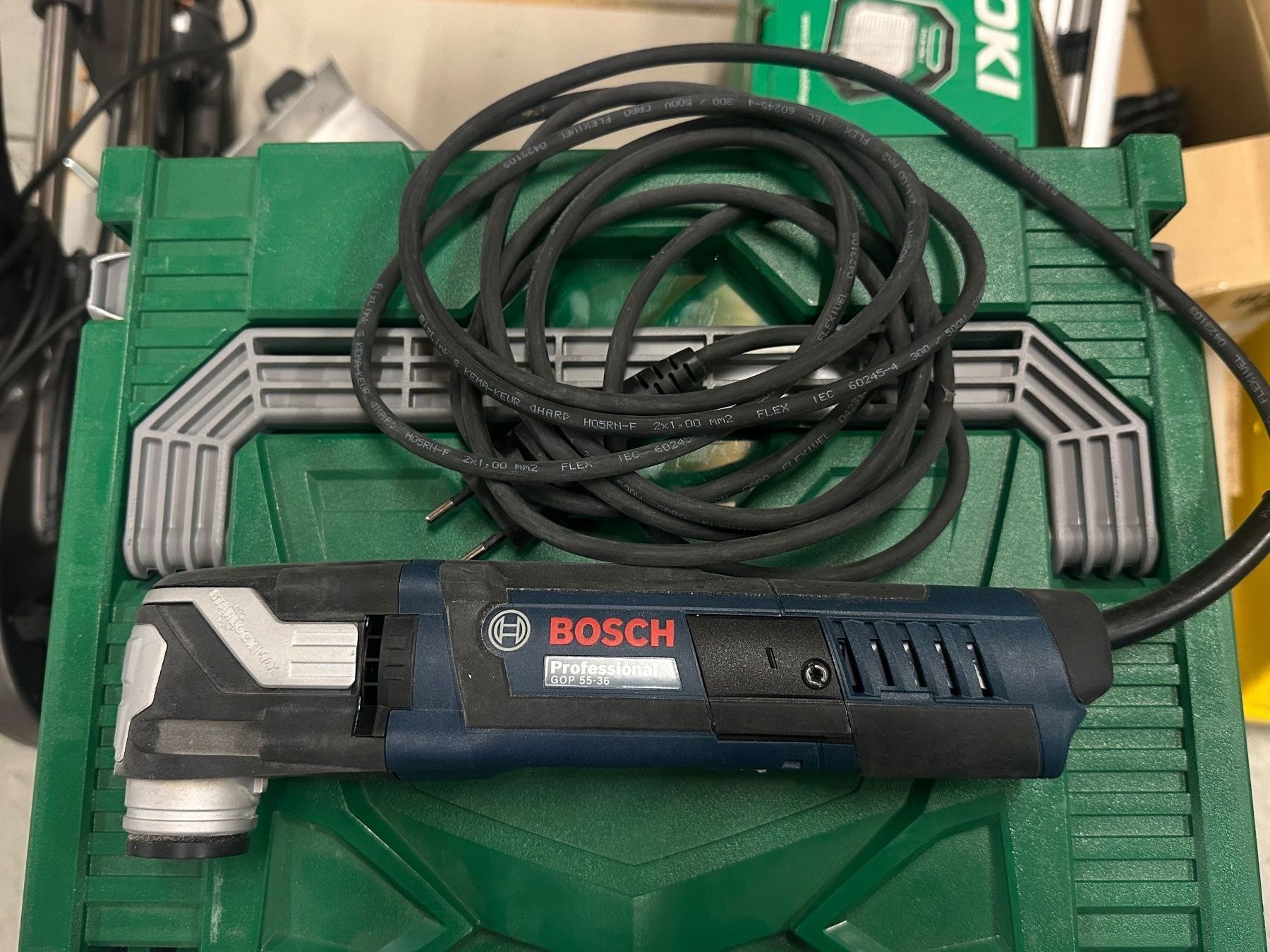Bosch Tutti gli attrezzi: BOSCH Multi-Cutter GOP 55-36 PROFESSIONAL , 550 W – Usato da Uetendorf venduto da Revotool