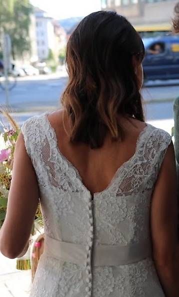 Robes: Brautkleid nur einmal getragen – D'occasion à Bern par alinelangenegger01 1