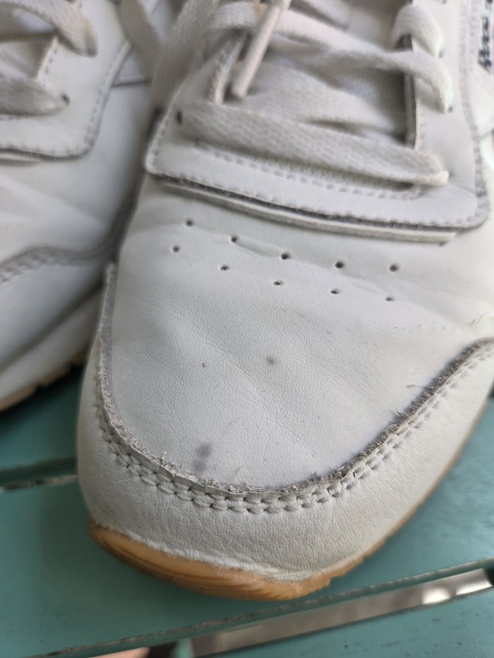 Reebok Scarpe da uomo: Reebok Classic Leder Sneaker Gr. 39 Weiss – Usato da Bern venduto da -Aniko- 7