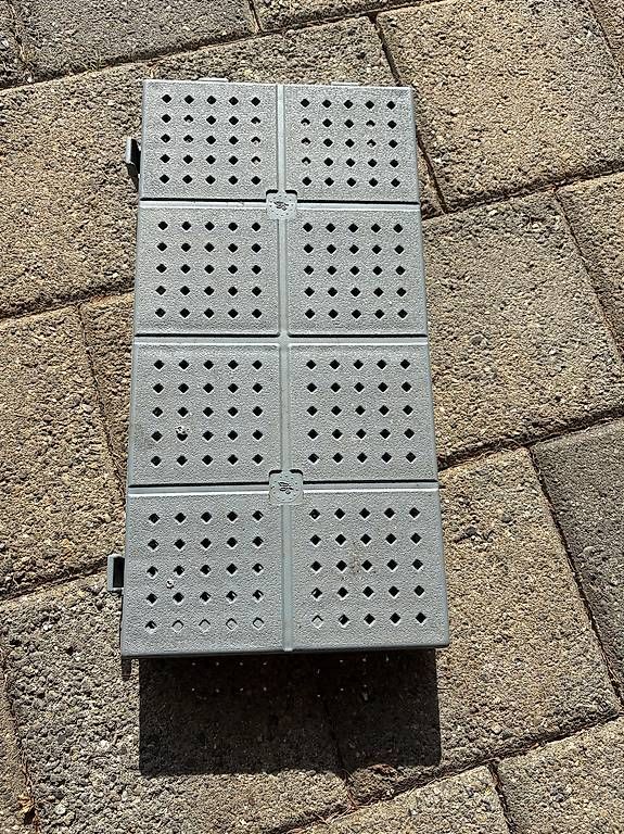 Revêtements de sol: Bodenplatten – D'occasion à Bichwil par Eugemeol 1