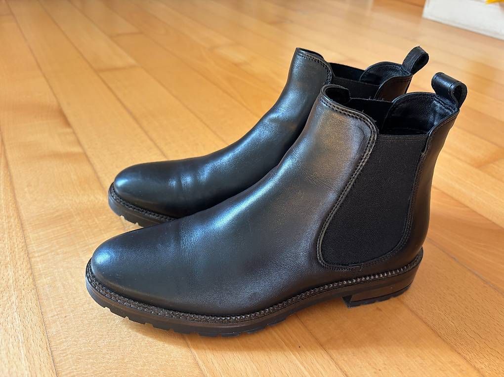 Scarpe da donna: Bottines en cuir taille 39 – Usato da Pully venduto da Miio