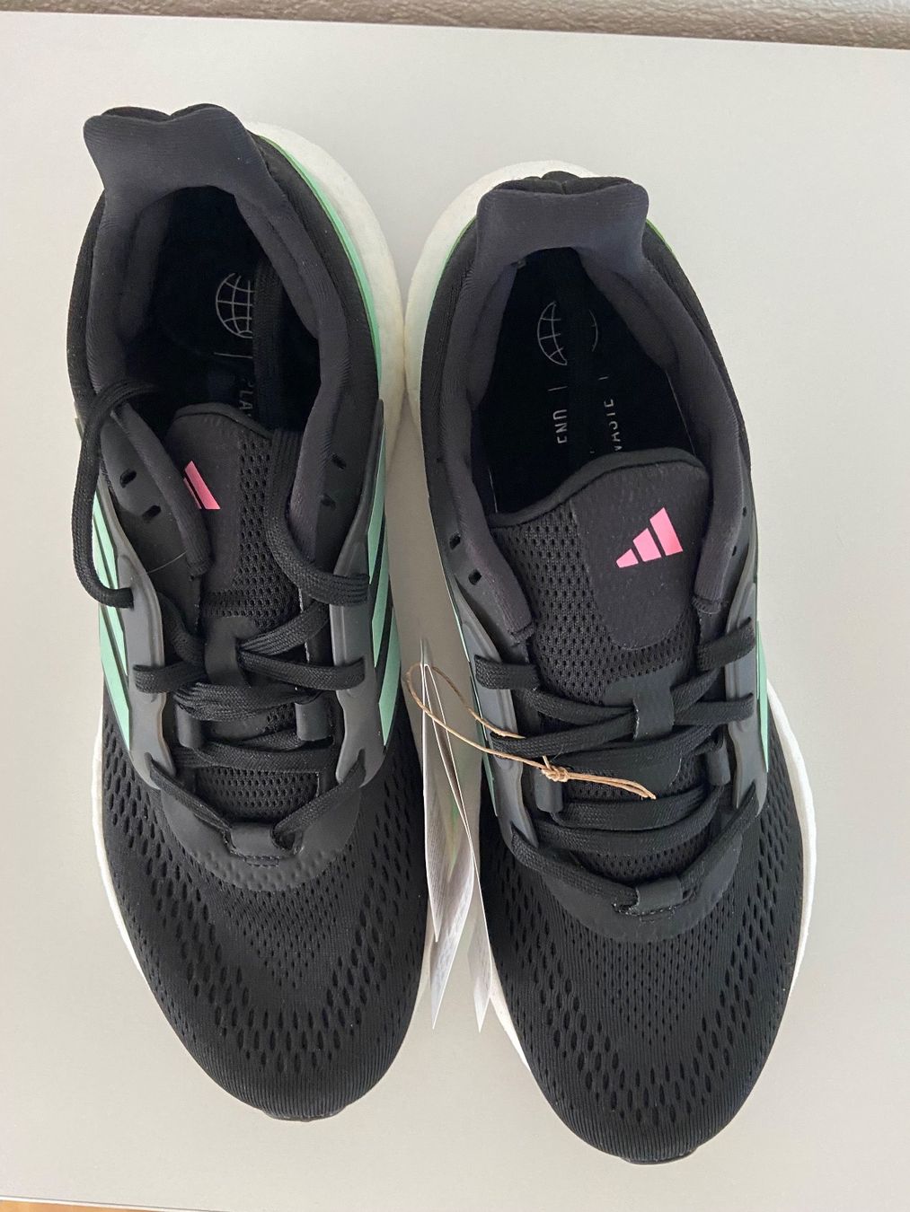 Adidas Scarpe da donna: NEUE-Adidas Sneaker – Nuovo (secondo la descrizione) da Bülach venduto da kittygismo 1