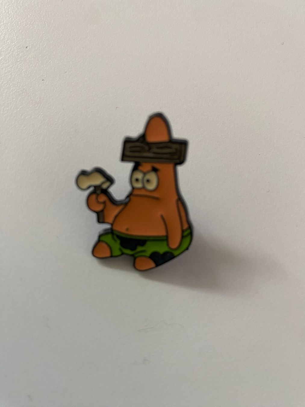 Plaketten & Abzeichen: Spongebob/Patrick Ansteckpins – Gebraucht aus Gümligen von Vicky2 2