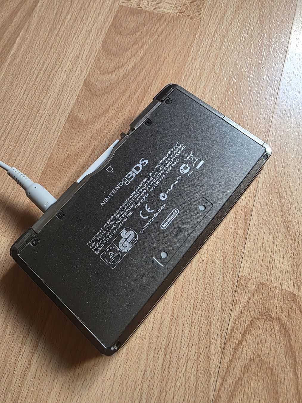 Nintendo Console: Nintendo 3DS Konsole schwarz  – Usato da Heiden venduto da Kuba.D 3