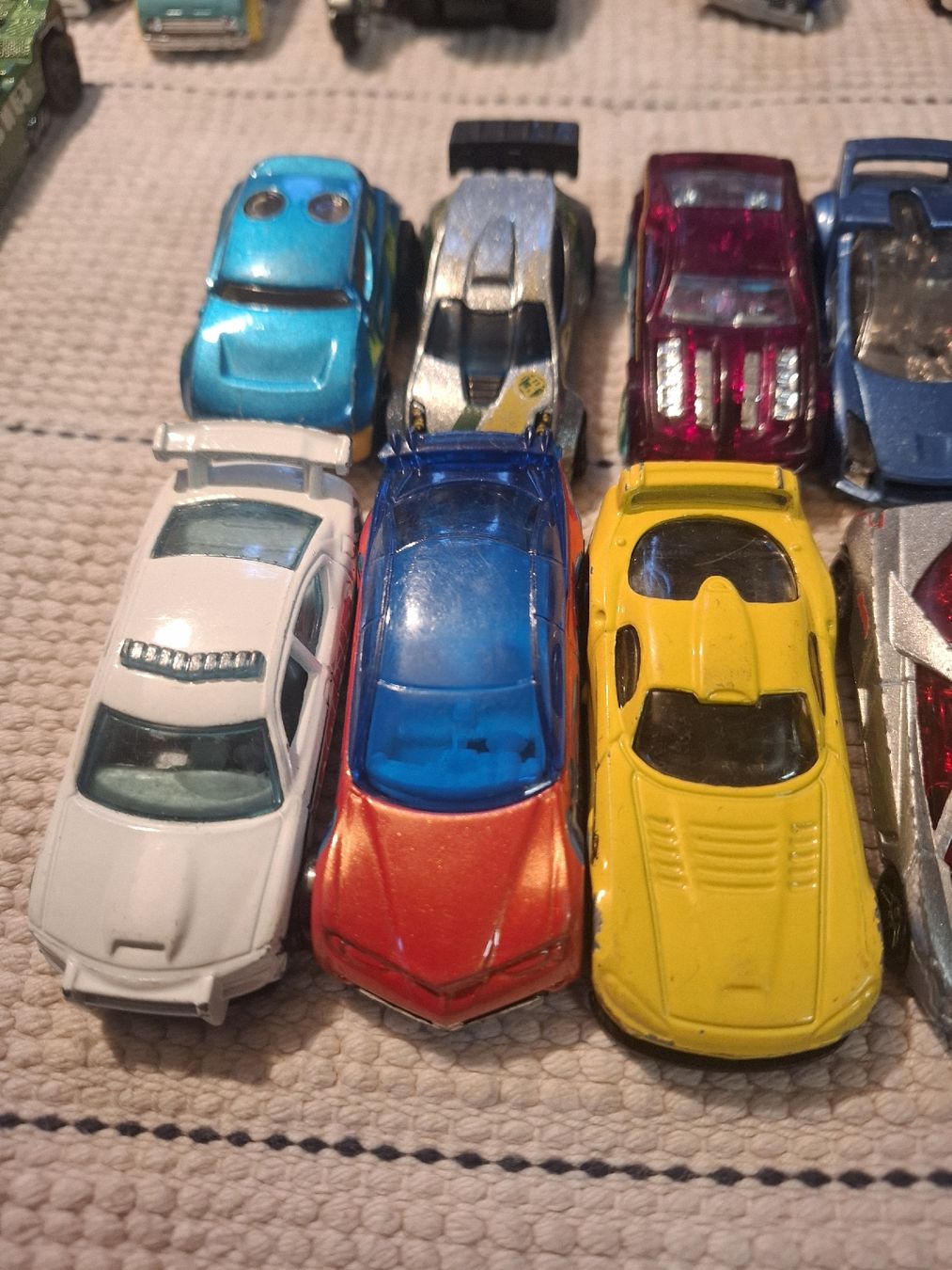 Hot Wheels Giocattoli: Hot  Wheels 12 stuck – Usato da Motto Blenio venduto da Vigio 2