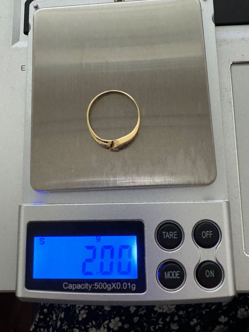Ringe: 18 Karat 750 Gold Ring mit 9 Diamanten – Gebraucht aus Basel von Kanako 5