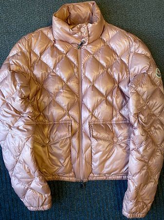 MONCLER Leichte Daunenjacke