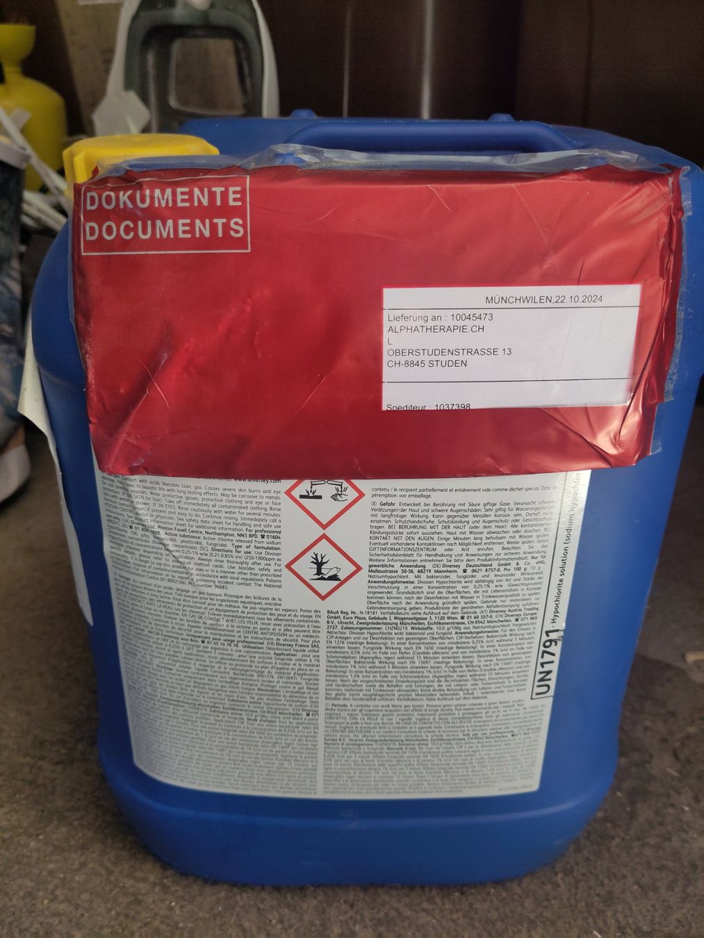 Accessori per altri veicoli: Hypochlorite Divosan Desinfektion 20l + 15l – Usato da Studen SZ venduto da cith 2