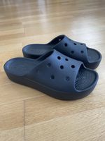 Crocs Classic Platform Slide, Grösse 37, schwarz