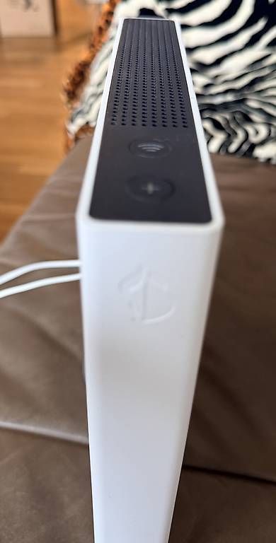 Swisscom Modem & Router: Swisscom Internet-Box 3 WLAN Router  Top Zustand – Usato da Walchwil venduto da JuliaMeldere 1
