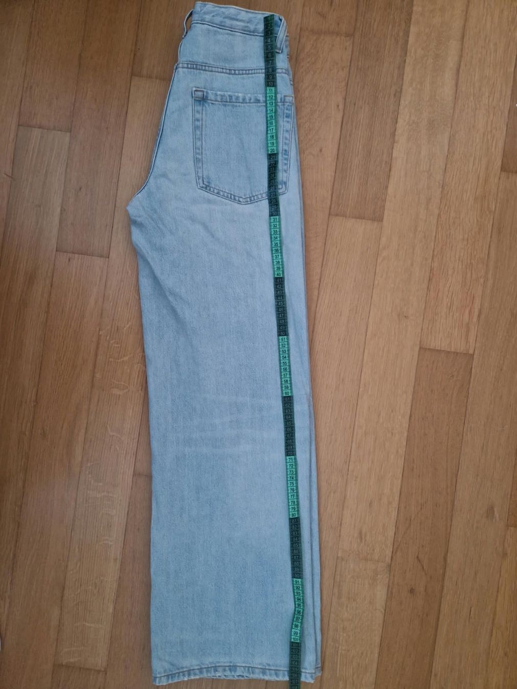 Zara Hosen: Hellblaue Jeans – Gebraucht aus Zug von lem_bs5j 1