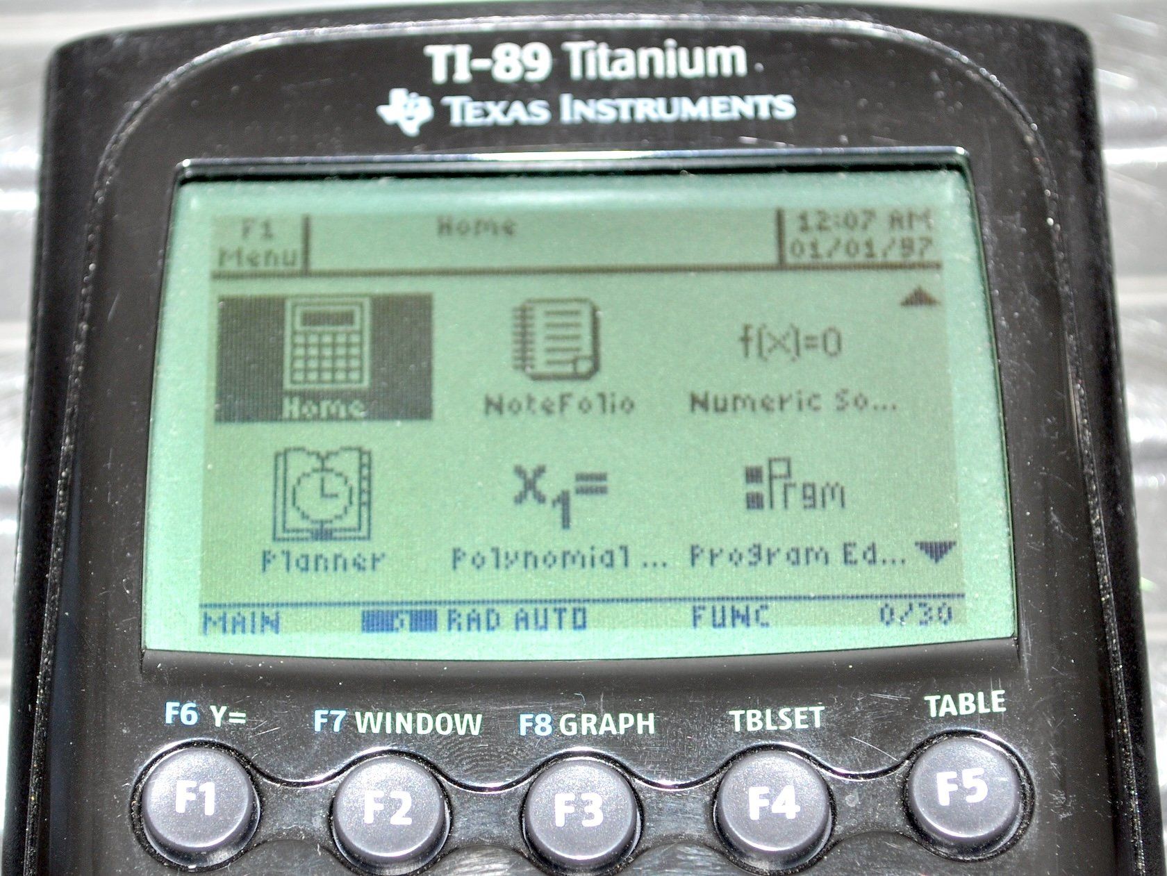 Texas Instruments Calcolatrici tascabili: Texas Instruments TI-89 Titanium, technischer Rechner, BASIC – Usato da Emmen venduto da renerich 1