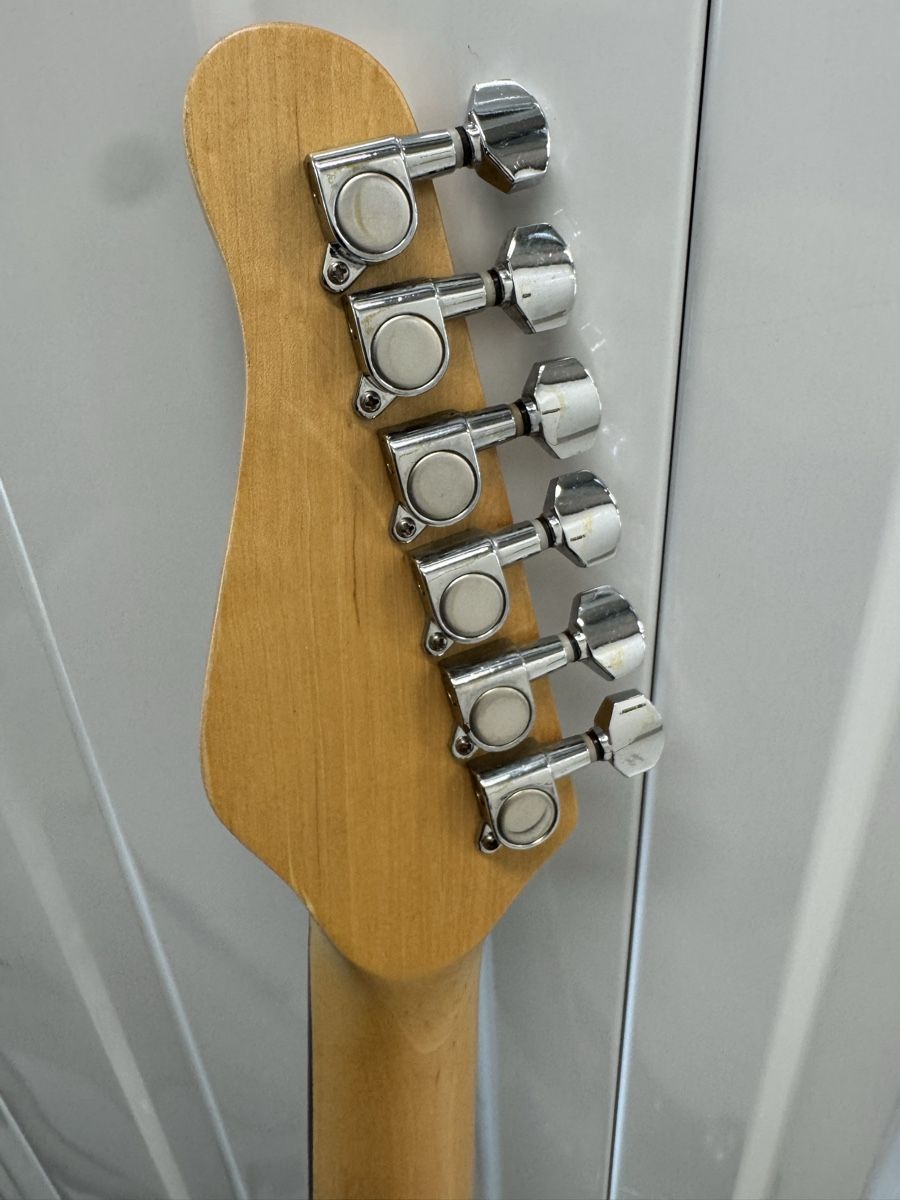 Strumenti musicali: Guitare Tenson strat – Usato da Corbeyrier venduto da ant_2r6l 4