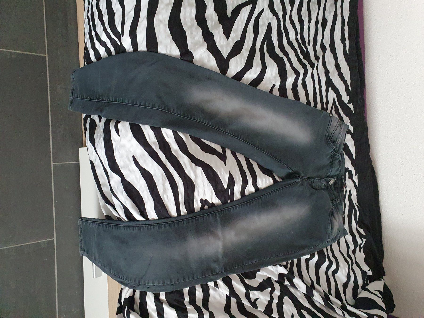 Pantaloni: Hosen S – Usato da Würenlingen venduto da kuh33