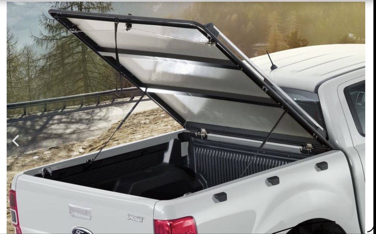 Tutti pezzi di ricambio auto: EGR Laderaumabdeckung Ford Ranger Dual Cab – Usato da Eiken venduto da rem_fk9l