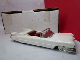 M.A.E. Cadillac 59 - made in Canada  ( ebay über EUR 170.00)