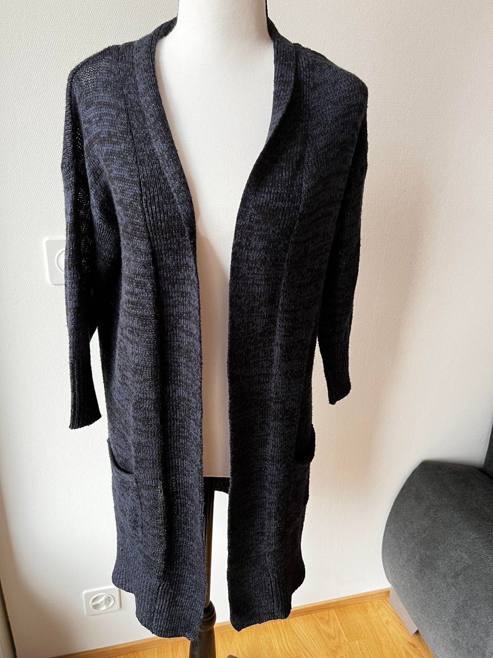 Maglioni & Felpe: Vero Moda M Cardigan – Usato da Riehen venduto da edu_92w7 1