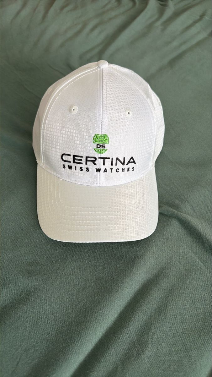 Certina Montres: Casquette Certina blanche  – Neuf avec emballage d'origine à La Chaux-de-Fonds par CGL_watches16y
