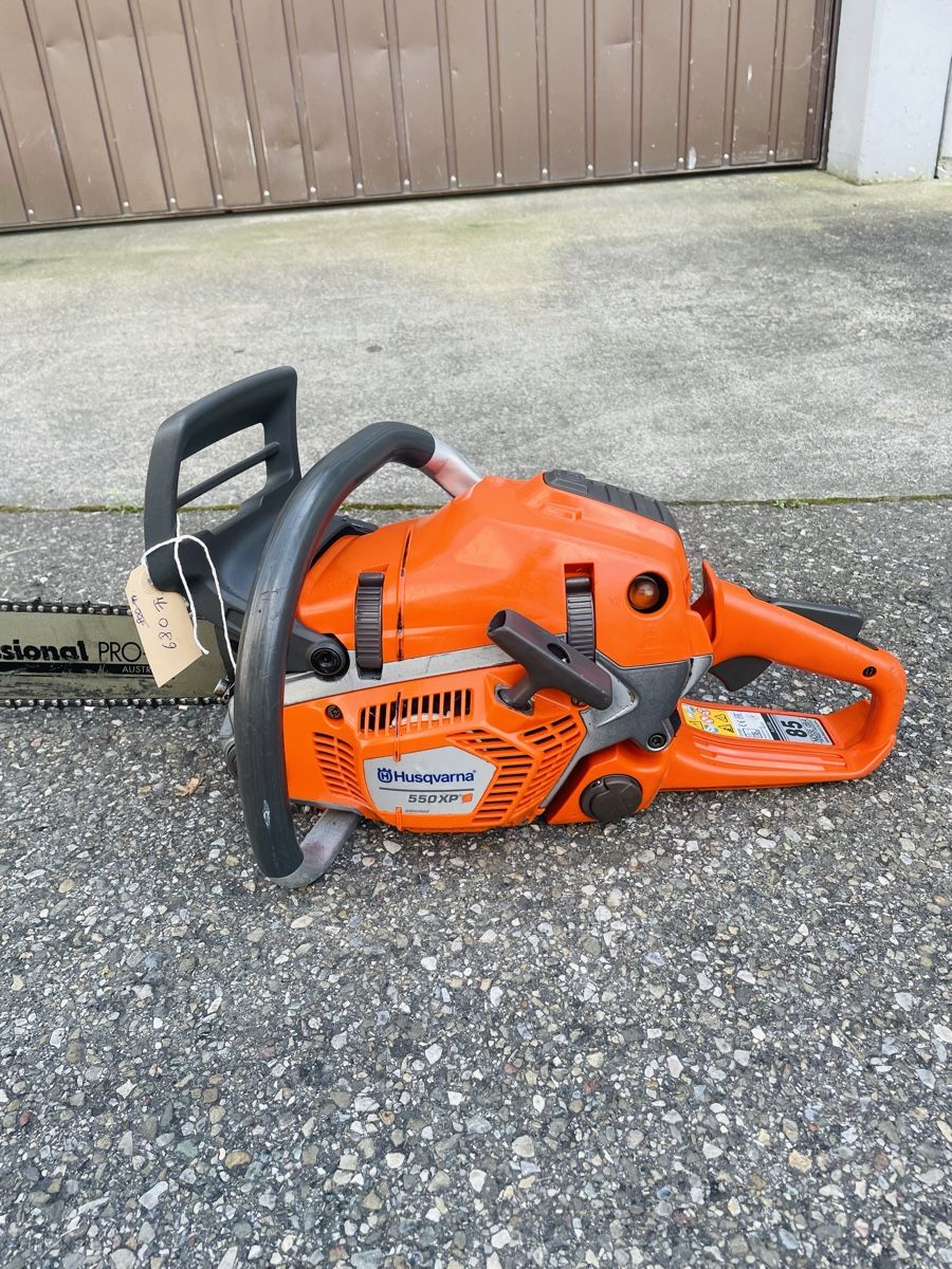 Husqvarna Seghe: Motorsäge Husqvarna 550 XP – Usato da Würenlos venduto da Shop_Shop 1