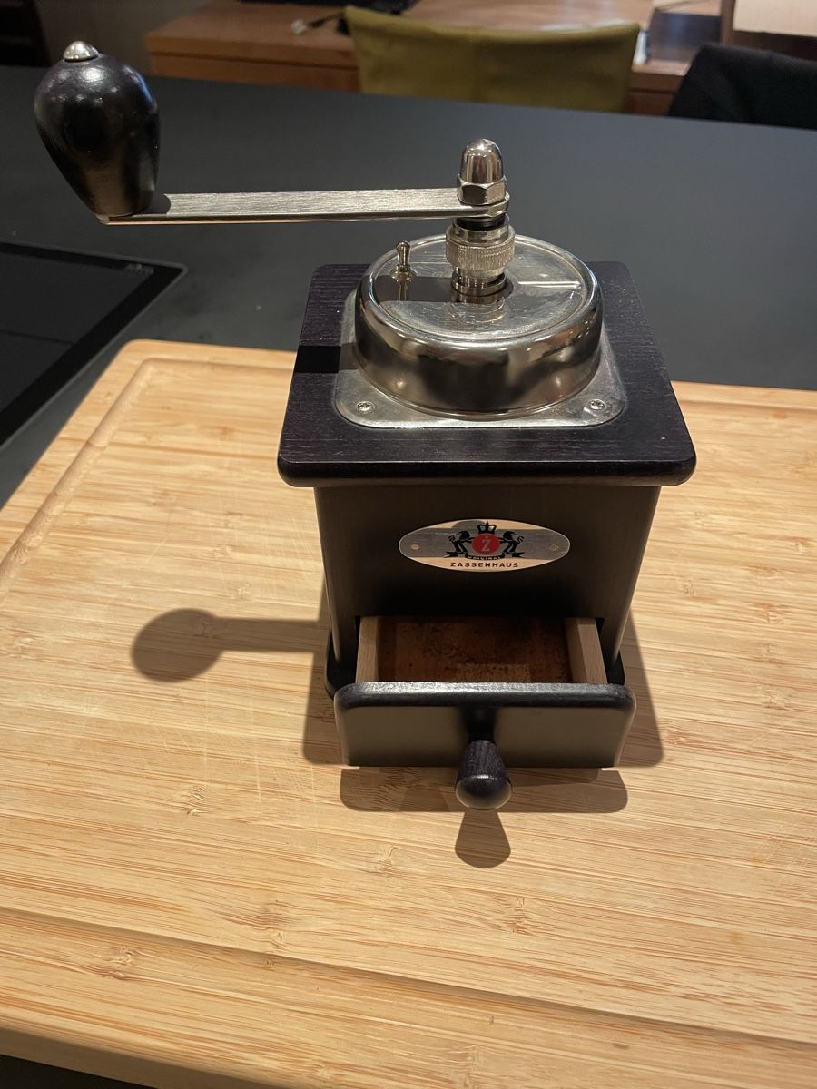 Zassenhaus Elettrodomestici da cucina: Kaffeemühle von Zassenhaus – Usato da Bottighofen venduto da kar_myd2 1