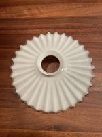 Antiker Lampenschirm Opalglas Glas 