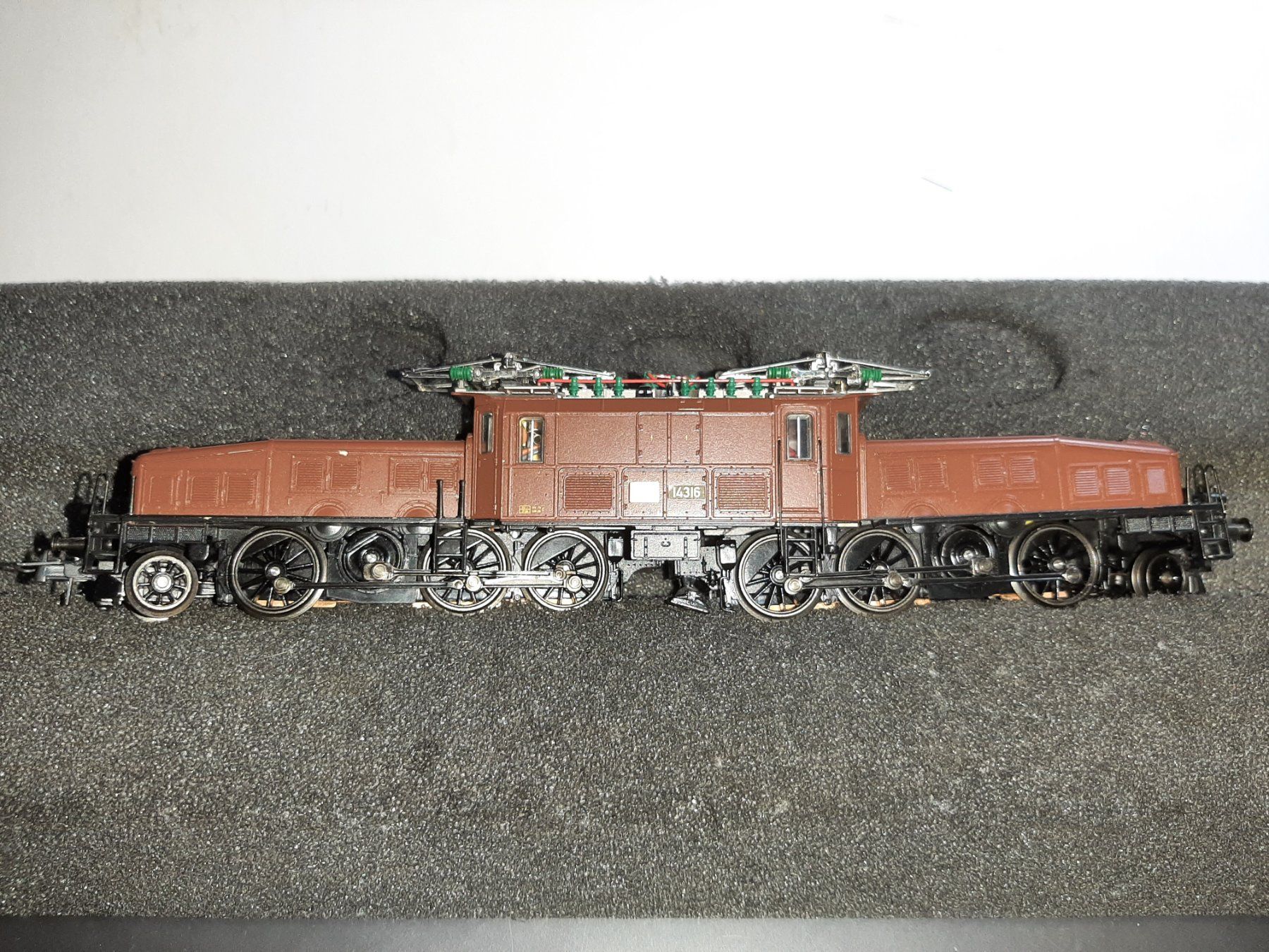 Trix Modellini di ferrovie: Trix Ce 6/8 ''' 14316,Krokodil, Analog – Usato da Avully venduto da RIVALIS