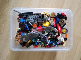Lego verschiedene teile 1.5 kg mit kiste