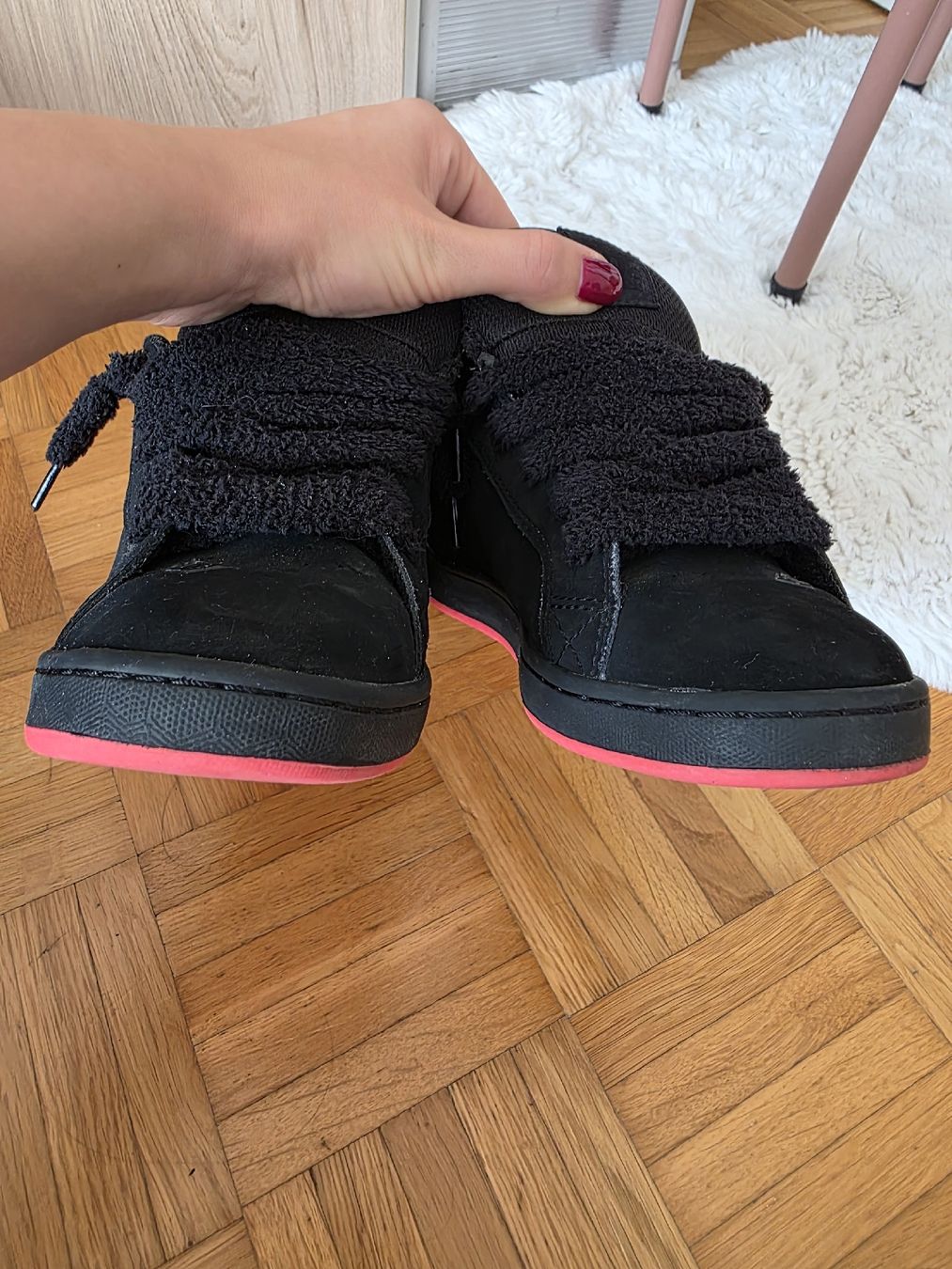 DC shoes Scarpe da donna: DC Sneakers, Grösse 38,  Schwarz Rot – Nuovo (secondo la descrizione) da St Gallen venduto da vir_5kgt 3