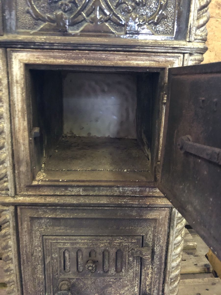 Autres meubles anciens: Holzofen  – D'occasion à Wittinsburg par Panix4 5