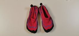 Wasserschuhe Panther Grösse 30 f. Strand & Pool, Top Zustand